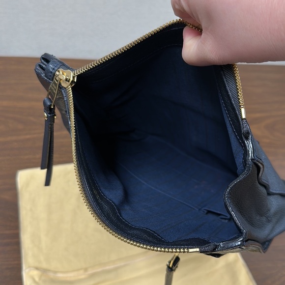 Louis Vuitton Bleu Infini Monogram Empreinte Leather Petillante Clutch - Picture 12 of 15